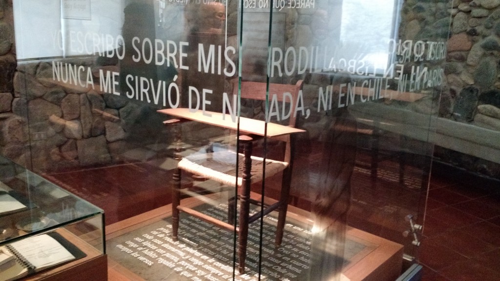 Fuga de tinta Gabriela Mistral y los Derechos del niño: Elementos para nutrir colores a su memoria.